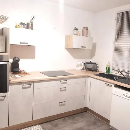 Ekoune House Holiday home *